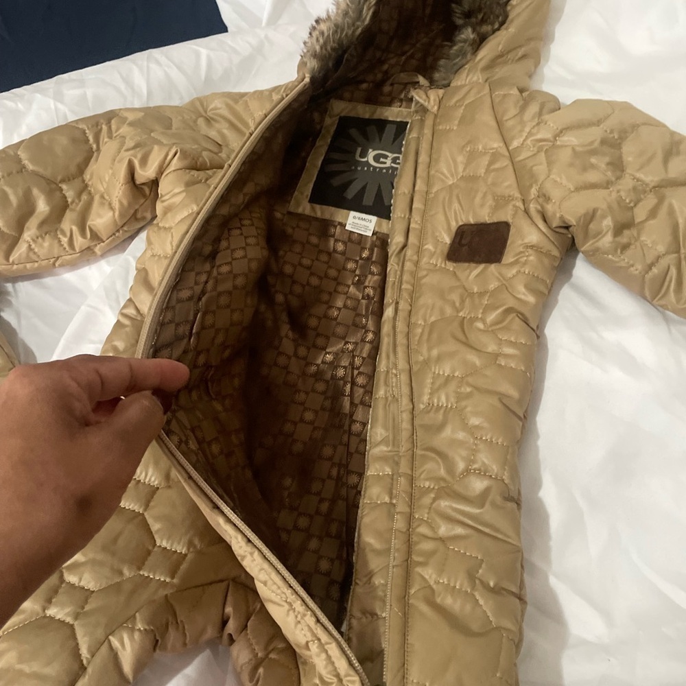 UGG Tan Quilted Kids Footie - Picture 4 of 16